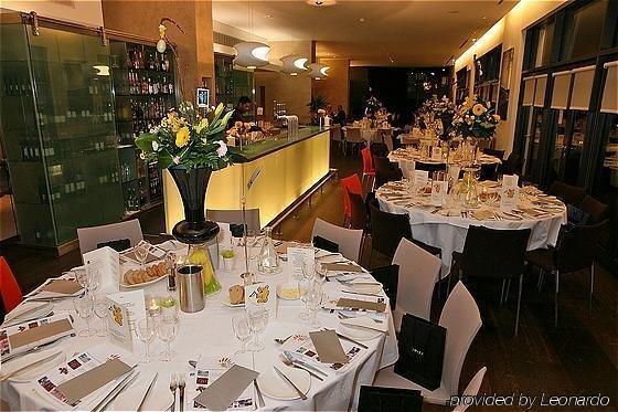 D Hotel Drogheda Restaurant photo